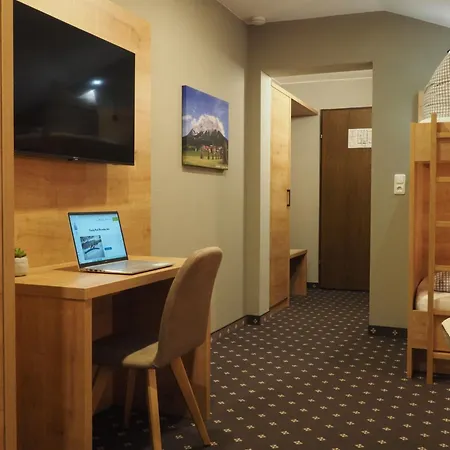 Haus Alpengluehen 公寓 埃尔瓦尔德