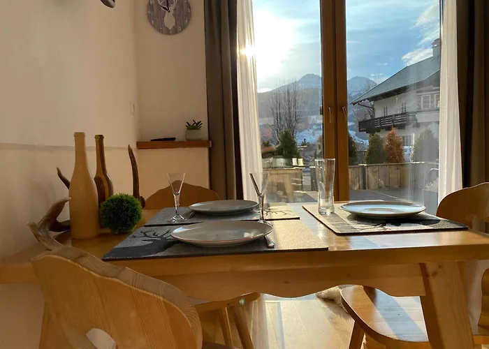 公寓 Haus Alpengluehen *