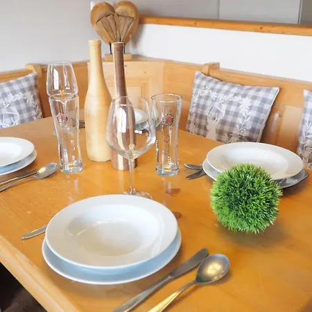 Haus Alpengluehen * Ehrwald