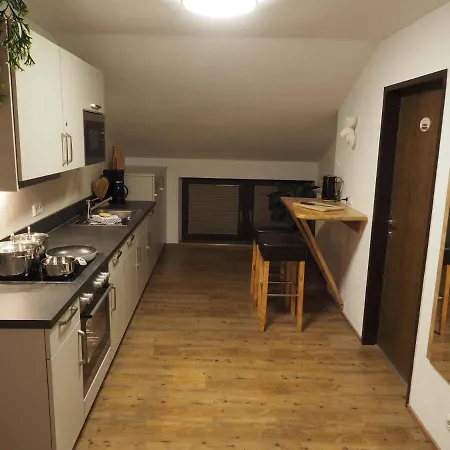 Haus Alpenglühen *