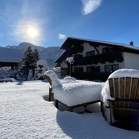 Apartment Haus Alpenglühen Ehrwald