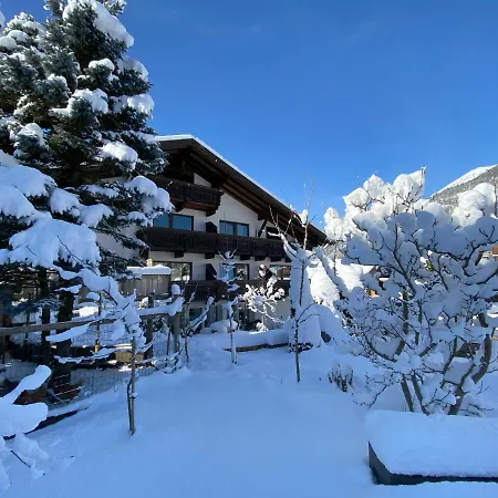 Haus Alpenglühen Apartment Ehrwald
